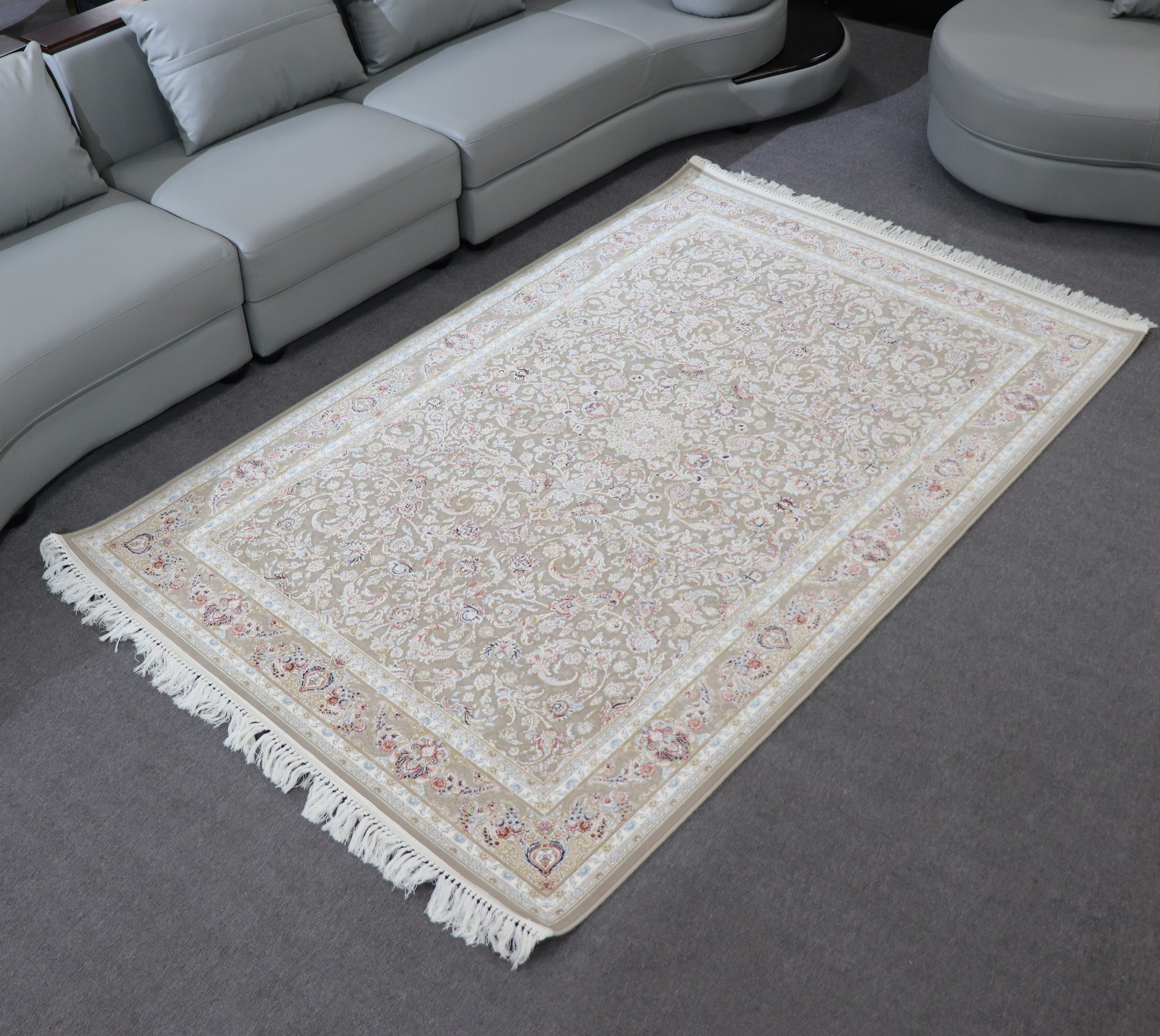 Zomorod 37003 Nescafe Traditional Rug