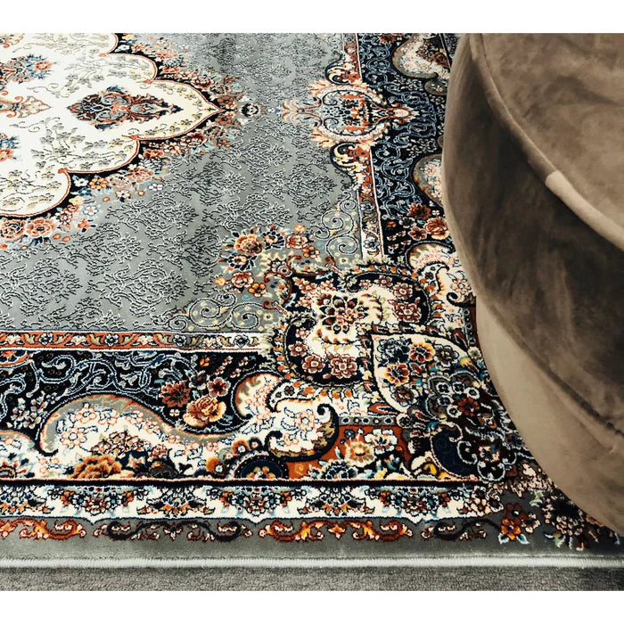 Zomorod 25038 Grey Traditional Rug